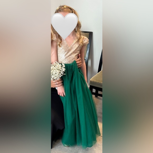 Girls Sequin & Tulle Flower Girl Dress - Picture 7 of 7